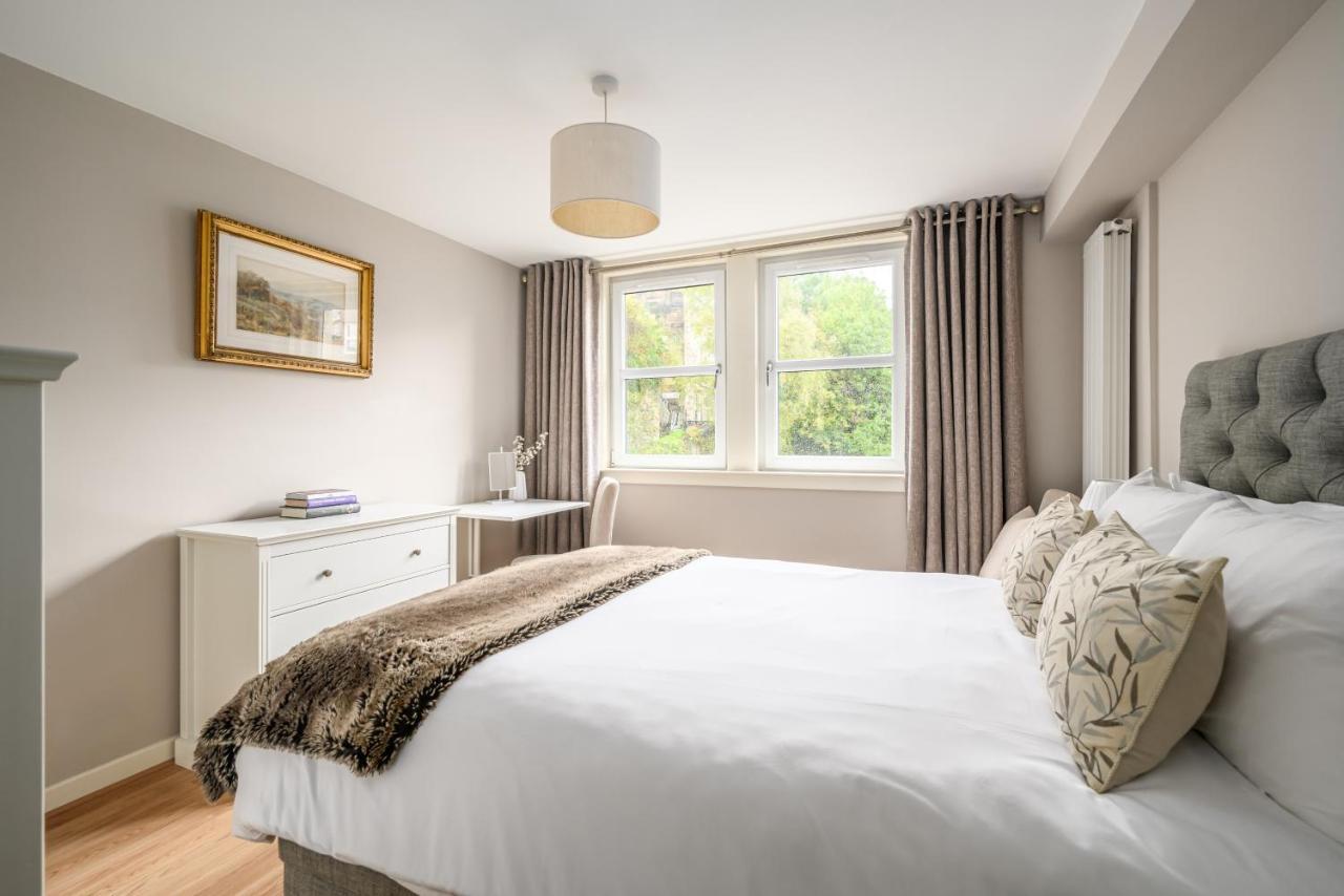 Appartamento Castle View Hideaway Edimburgo Esterno foto